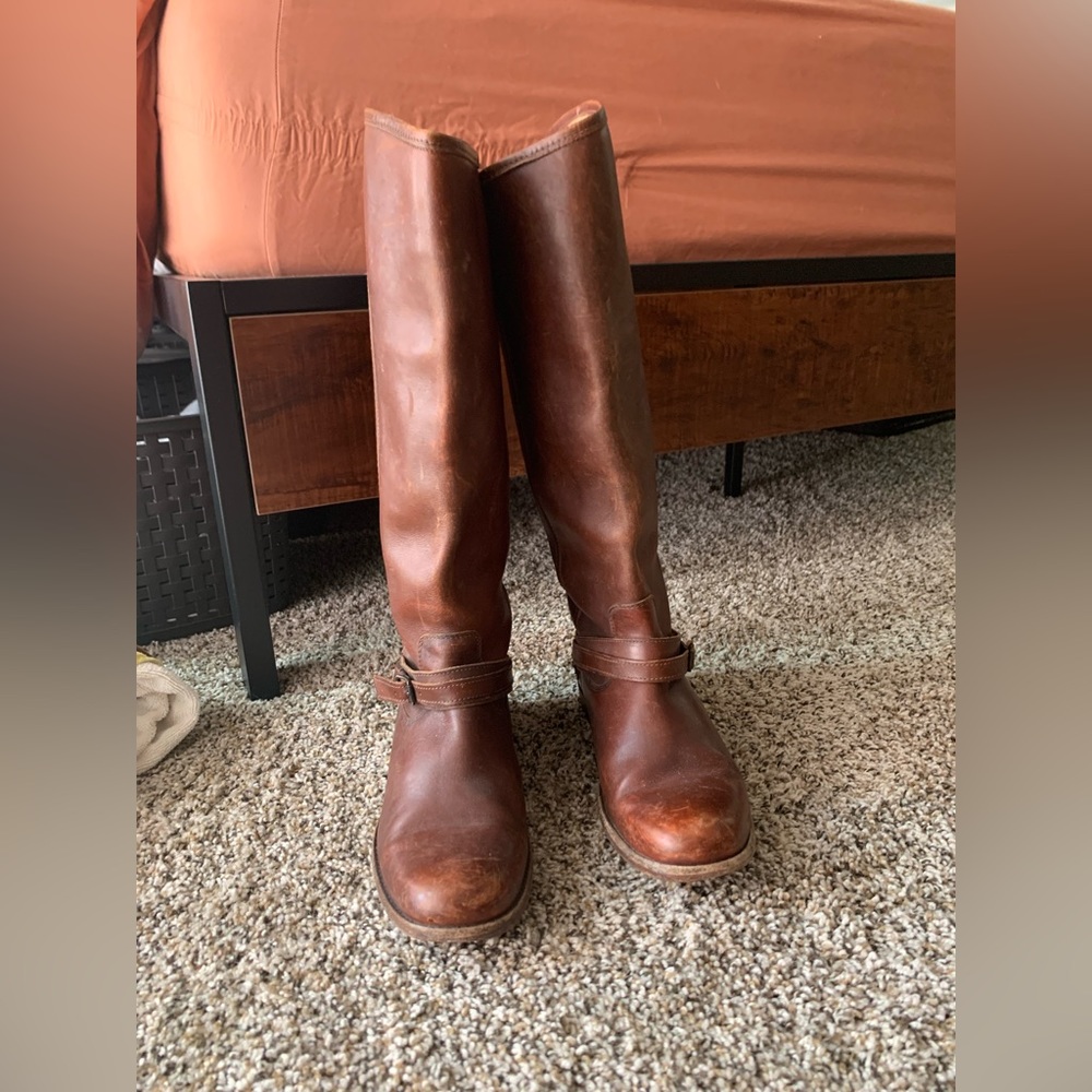 Women’s Frye boots